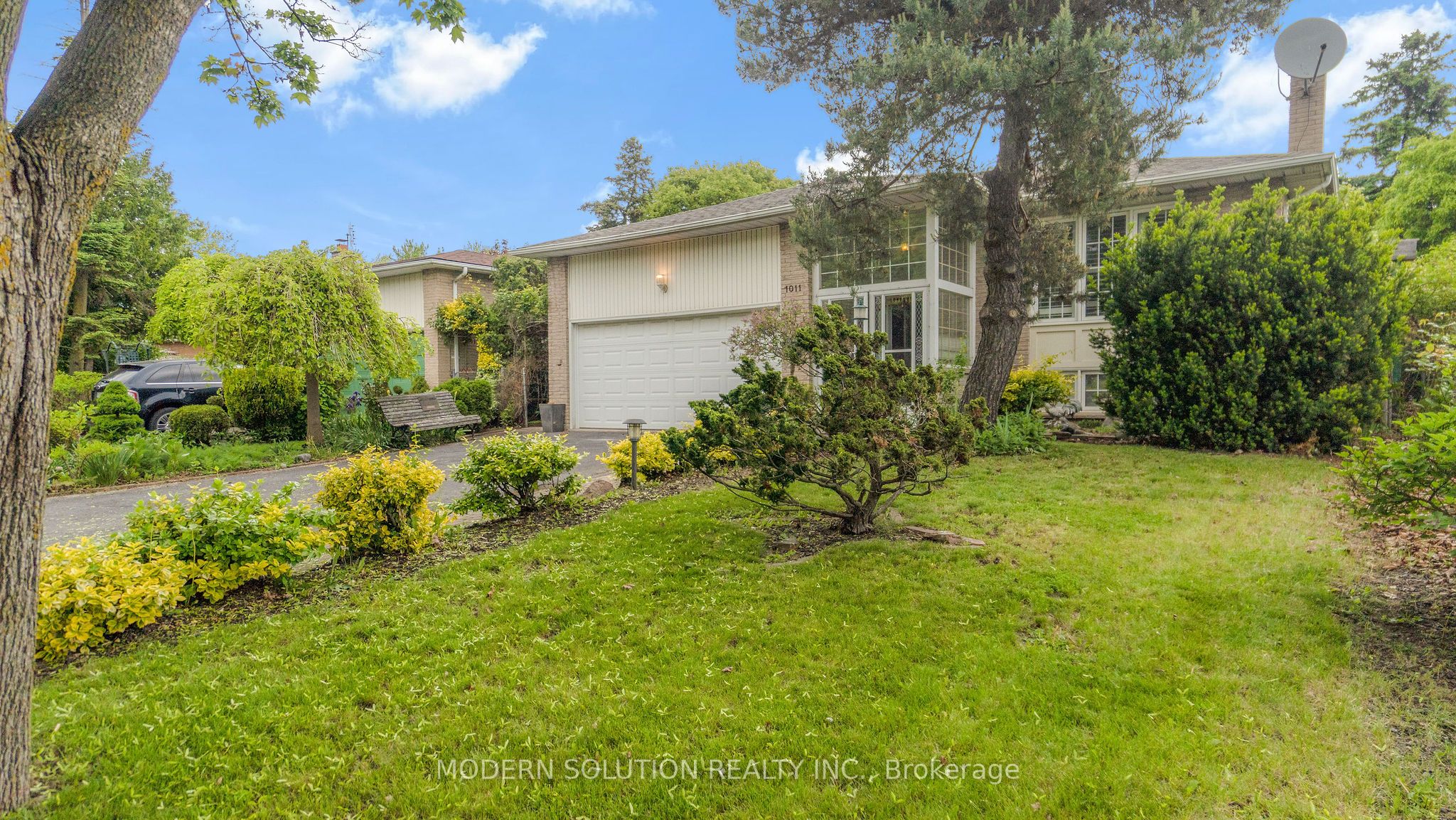 1011 Pearson Drive Property Photo 3