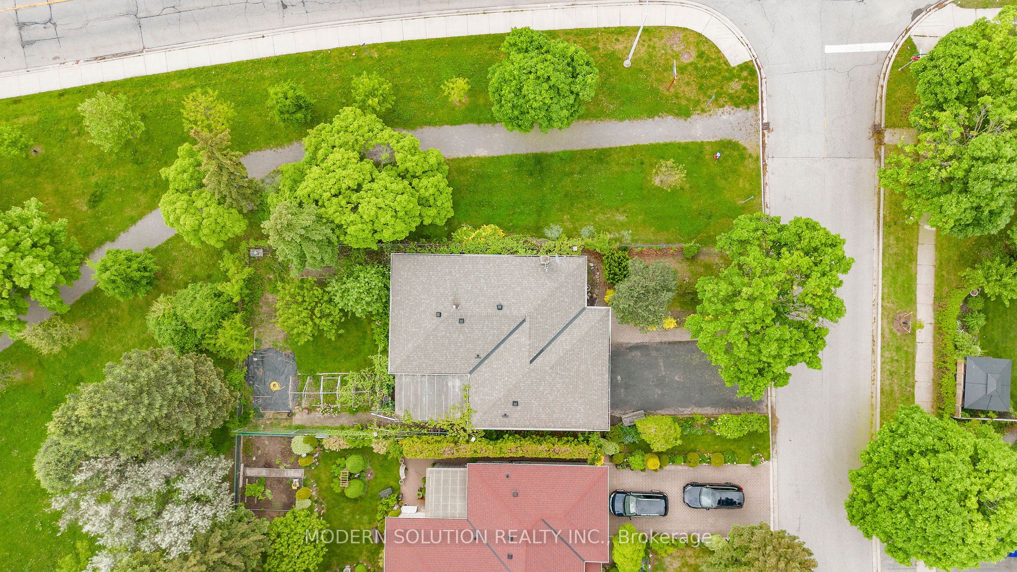 1011 Pearson Drive Property Photo 4