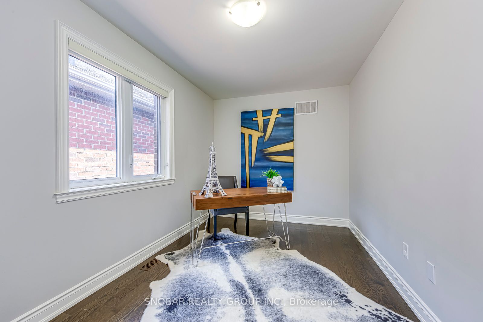 797 Oxford Street Property Photo 33