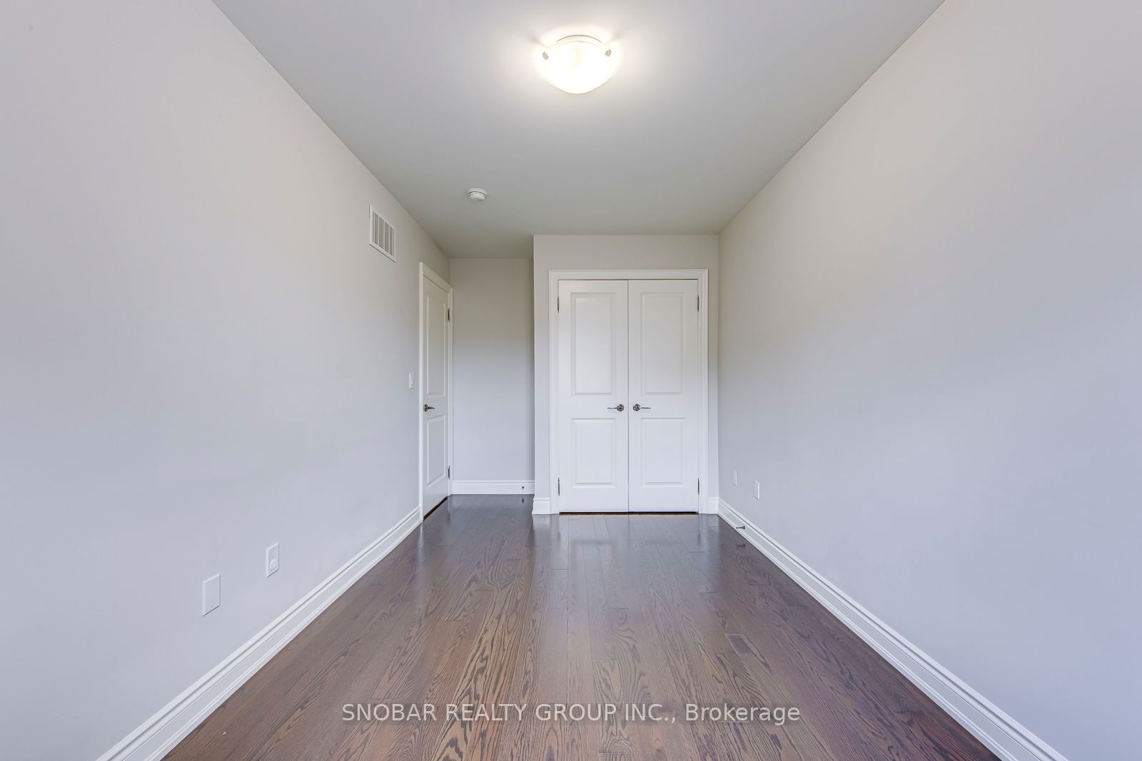 797 Oxford Street Property Photo 37