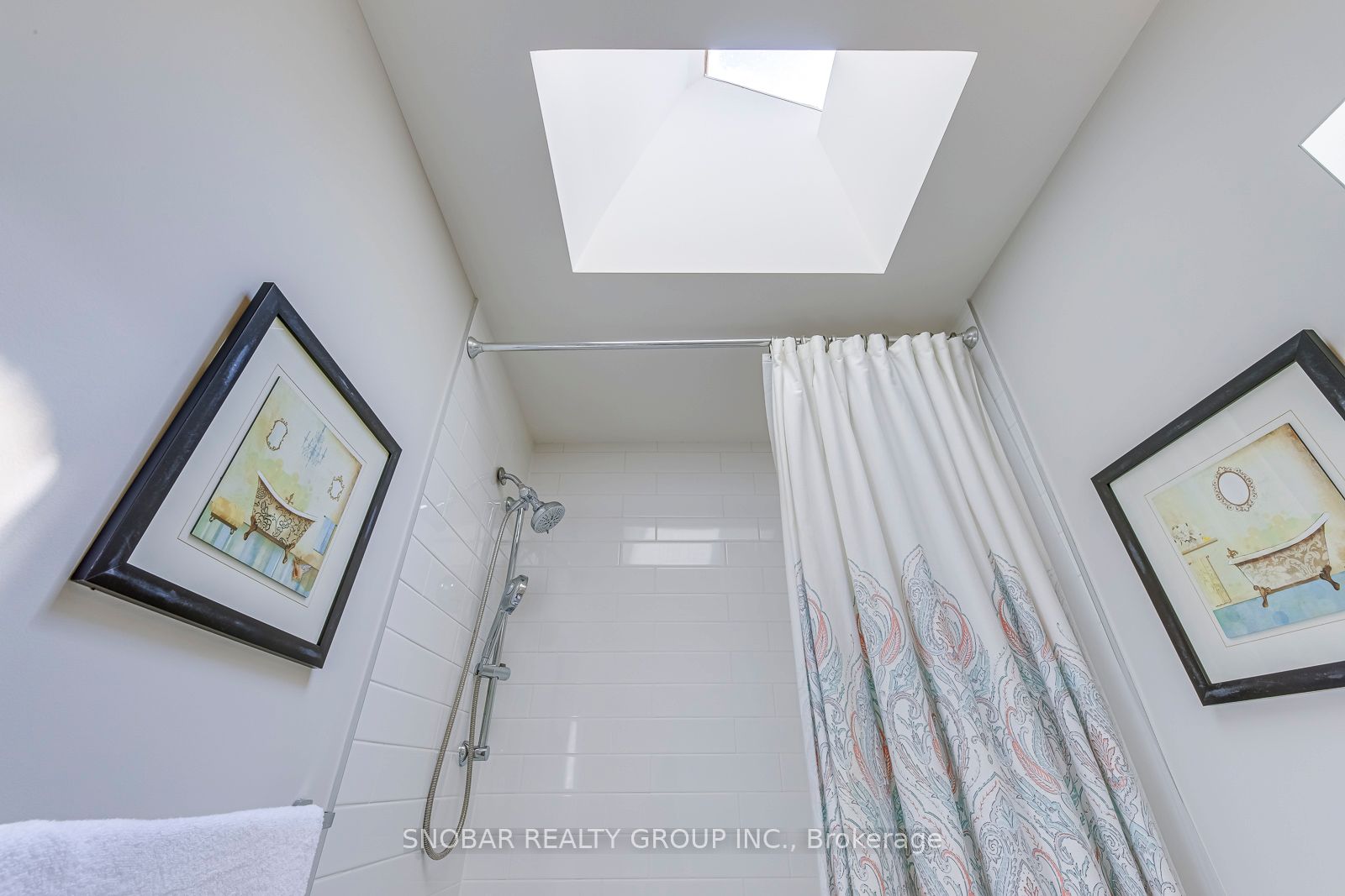 797 Oxford Street Property Photo 40