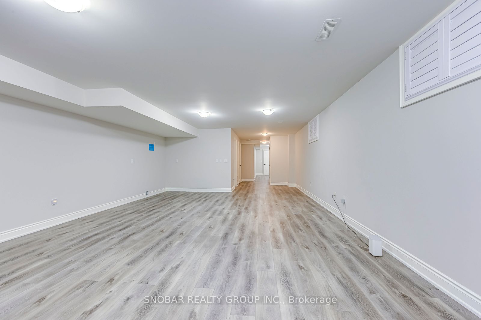 797 Oxford Street Property Photo 44