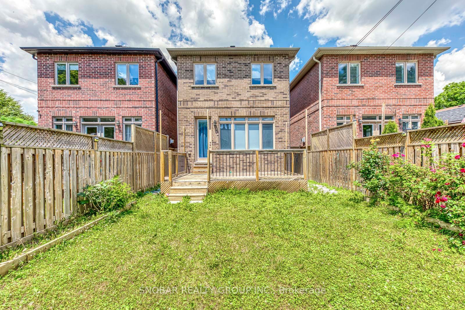 797 Oxford Street Property Photo 50