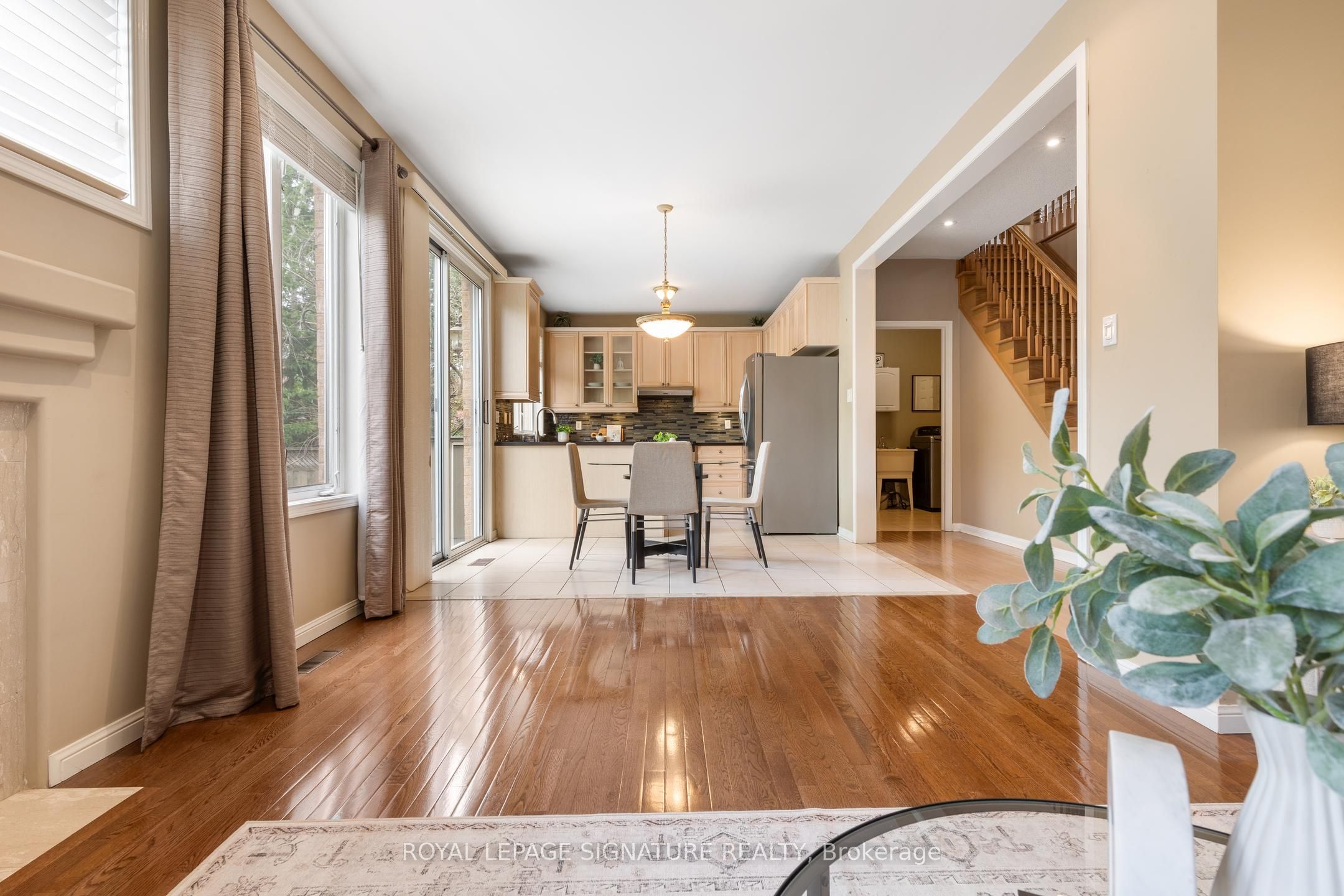 3807 Deepwood Heights Property Photo 14