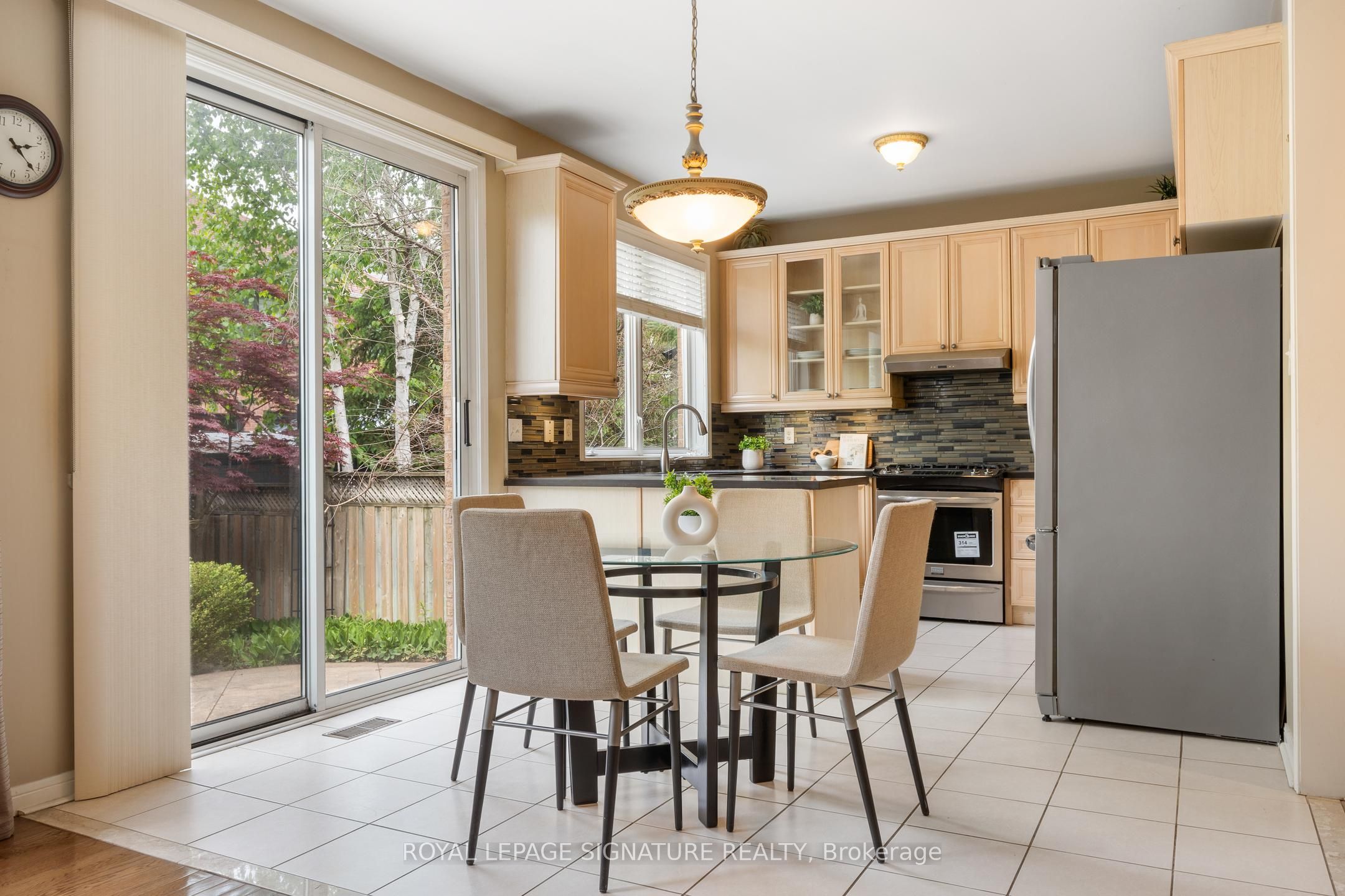 3807 Deepwood Heights Property Photo 16