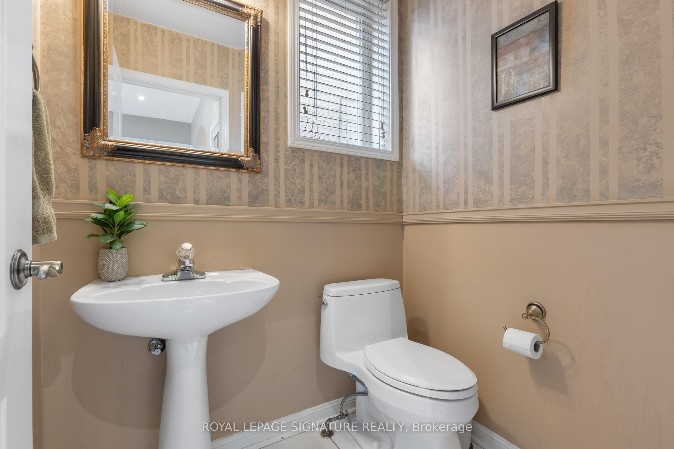 3807 Deepwood Heights Property Photo 20