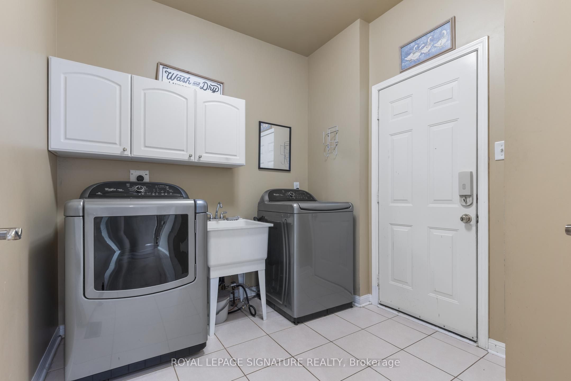 3807 Deepwood Heights Property Photo 21