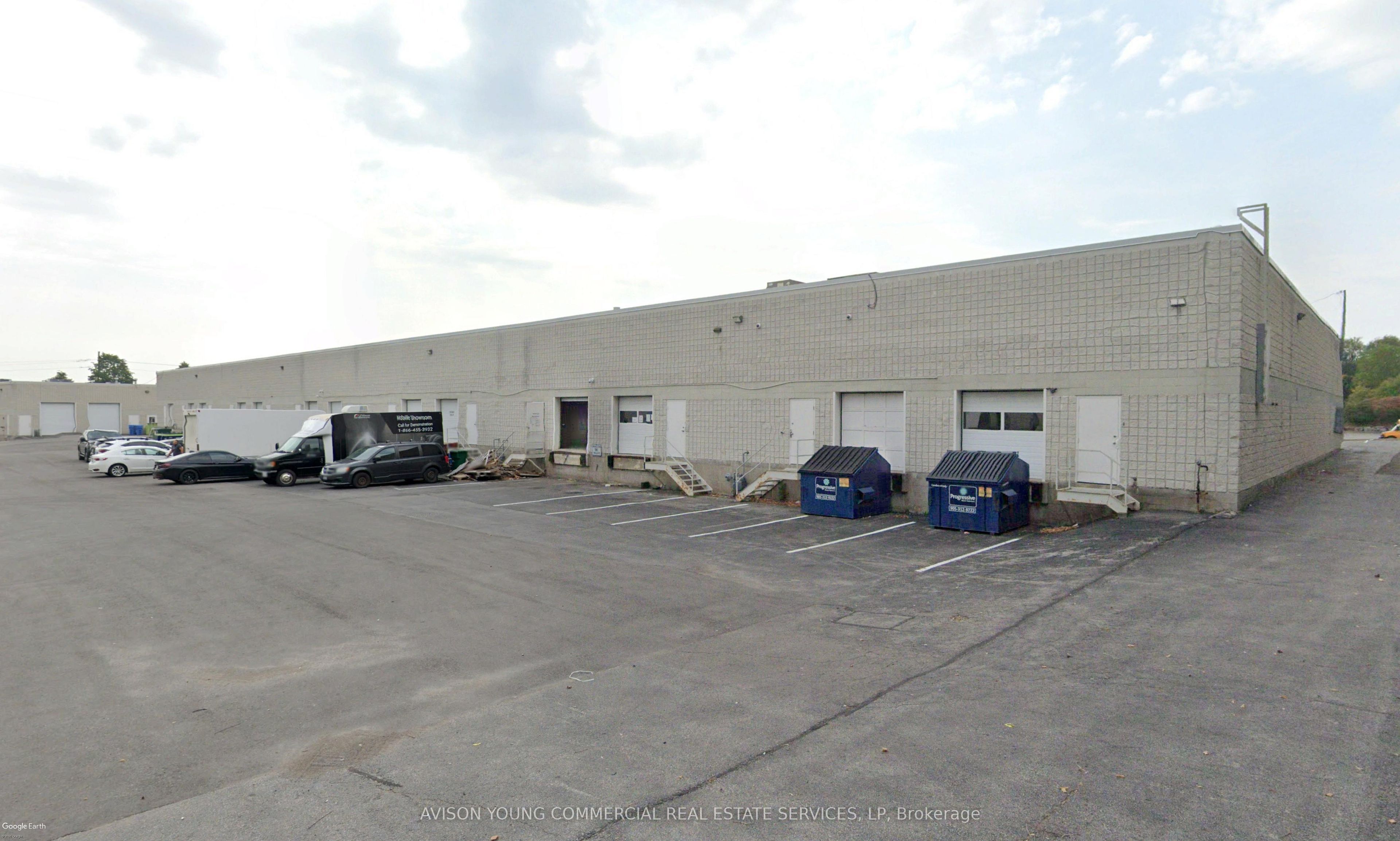 #c7-c10 - 1193 North Service Road Property Photo 2