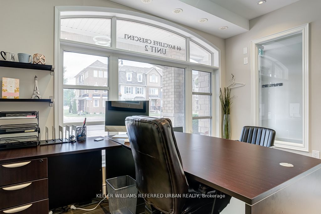 44 Baycliffe Cres Property Photo 11