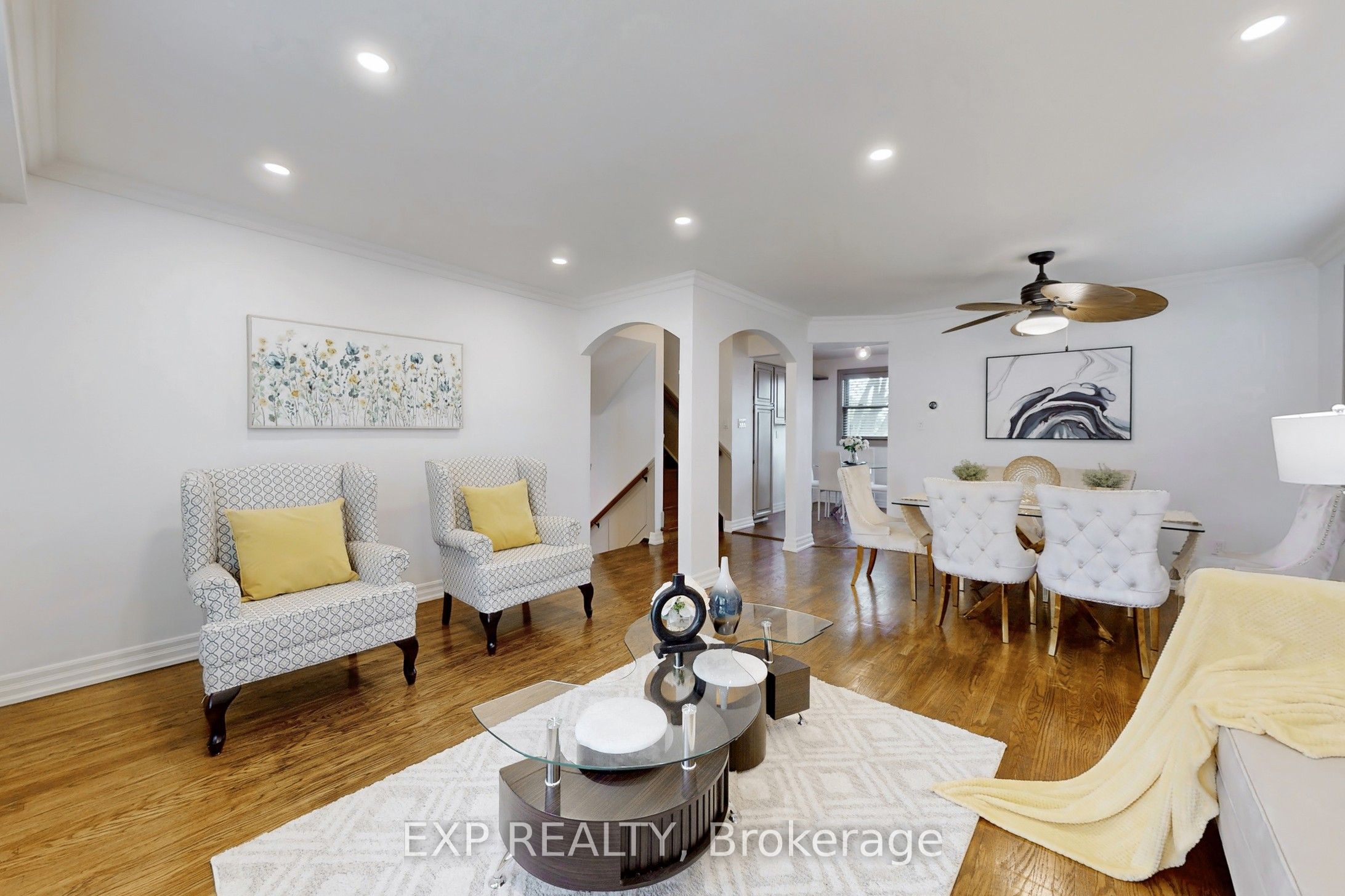 5 Lockton Crescent Property Photo 8