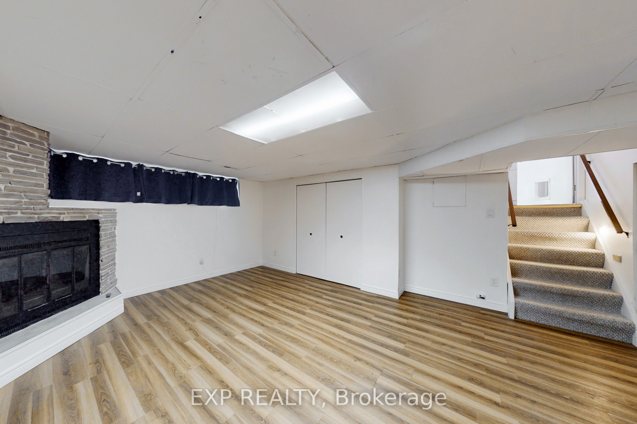 5 Lockton Crescent Property Photo 36