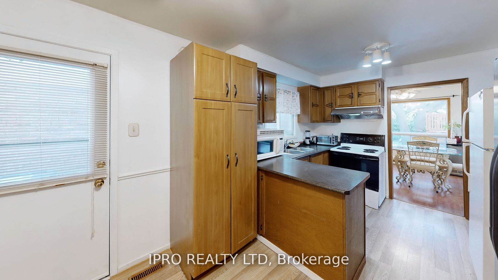 32 Dafoe Crescent Property Photo 12