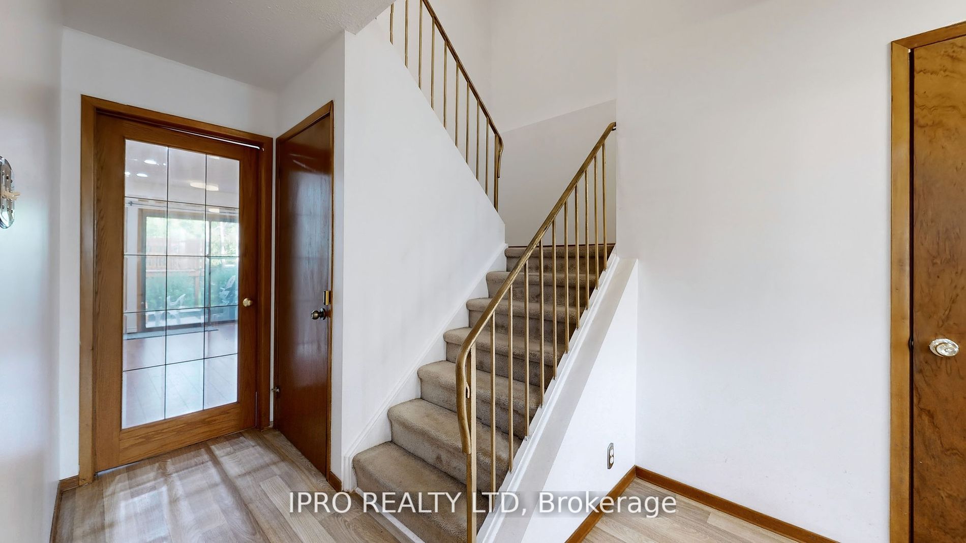 32 Dafoe Crescent Property Photo 14
