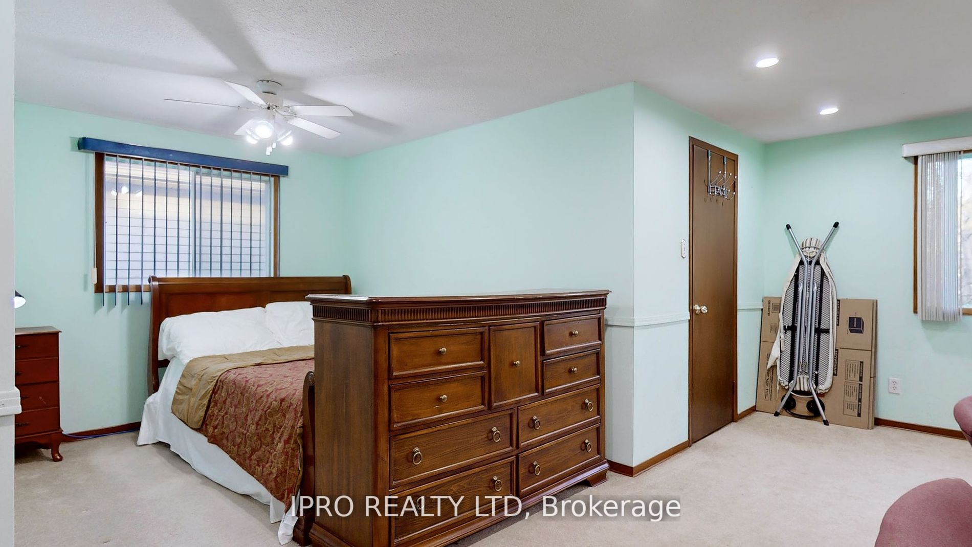 32 Dafoe Crescent Property Photo 16