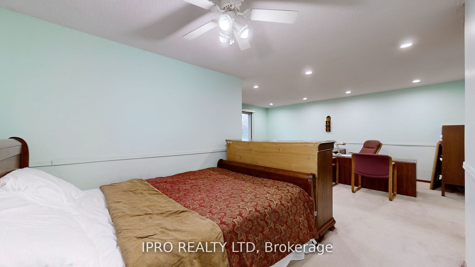 32 Dafoe Crescent Property Photo 17