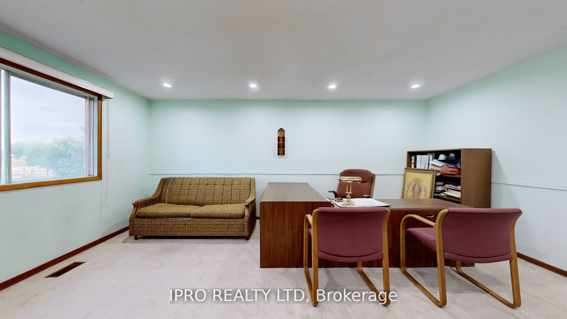 32 Dafoe Crescent Property Photo 18