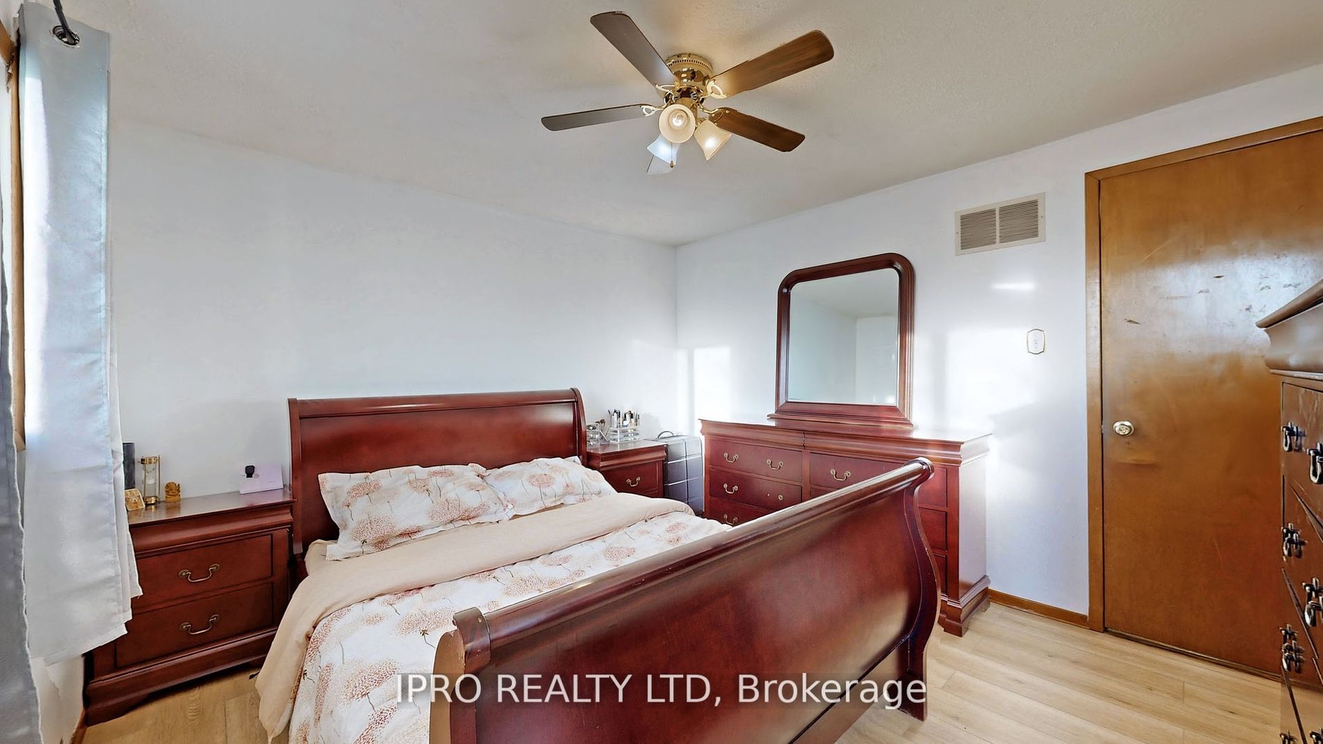 32 Dafoe Crescent Property Photo 20