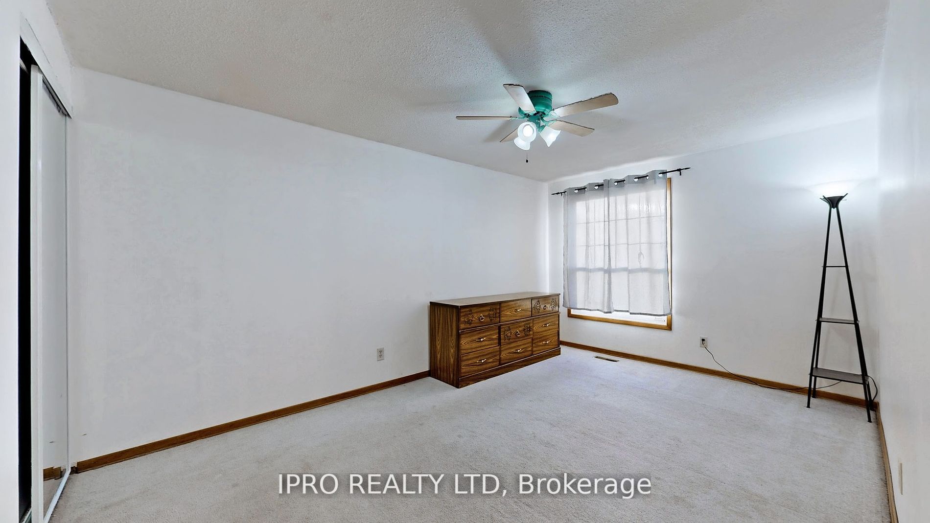 32 Dafoe Crescent Property Photo 22