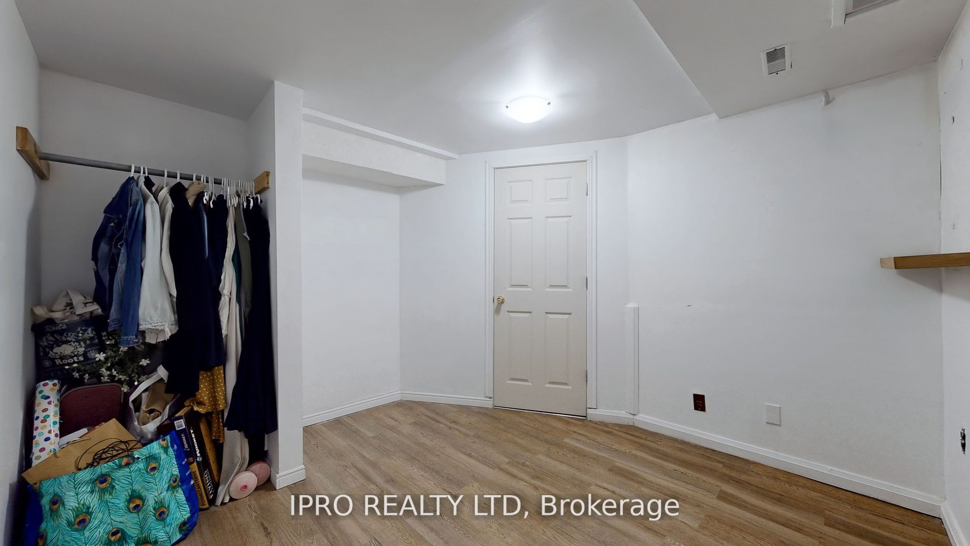 32 Dafoe Crescent Property Photo 28
