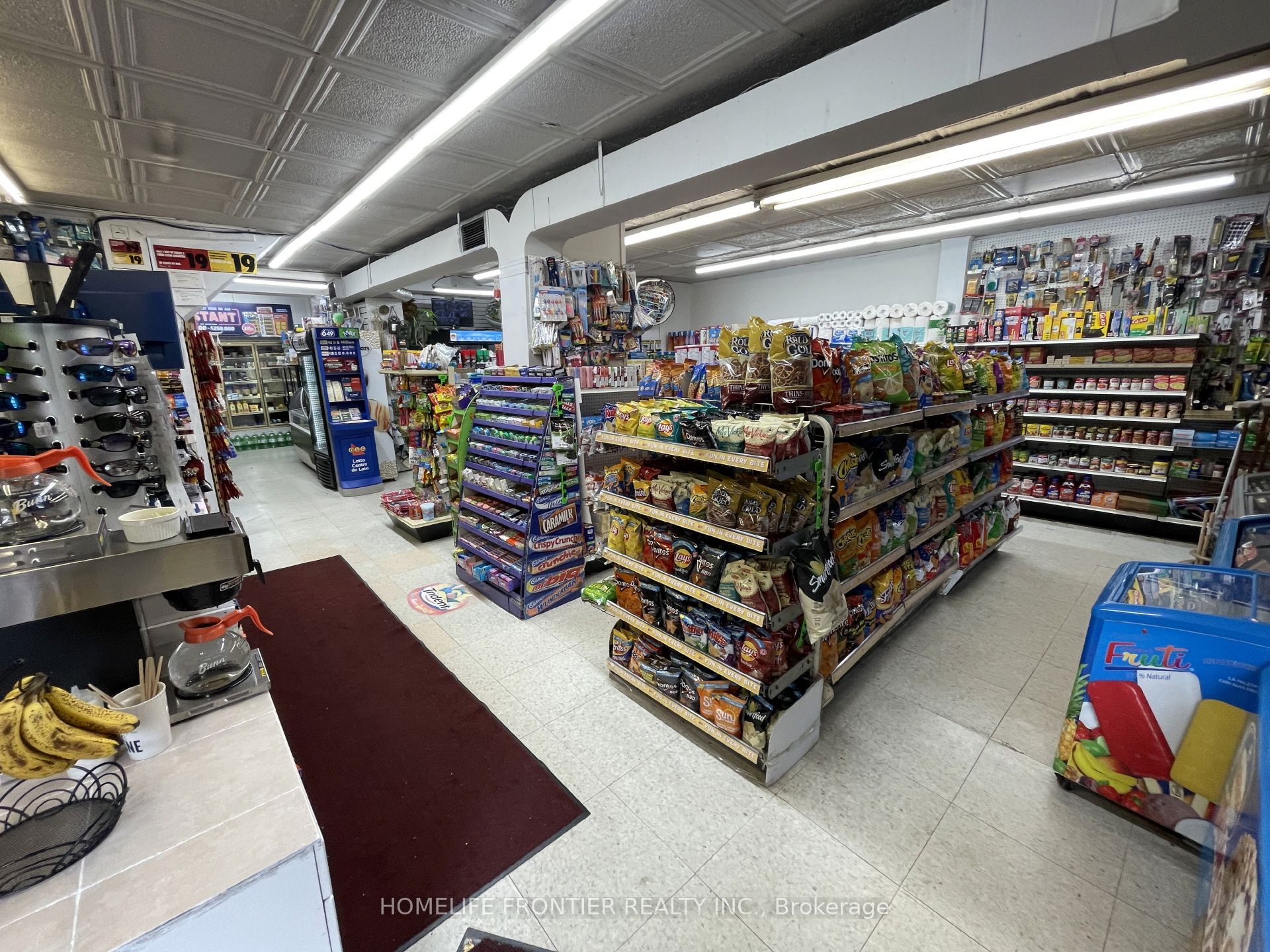 65 Dunn Avenue Property Photo 4