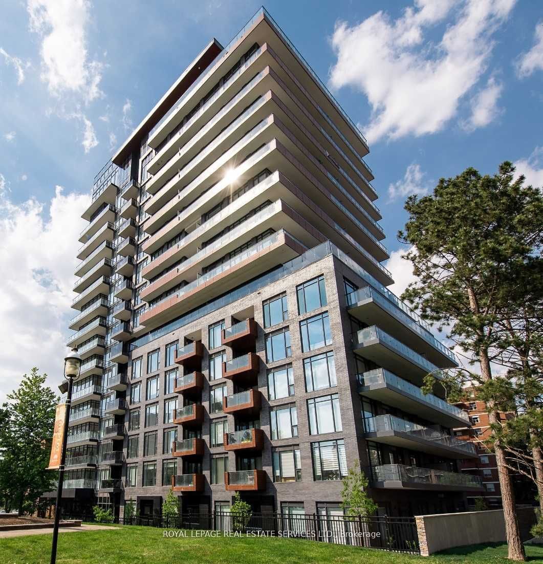 21 Park St E Property Photo 1
