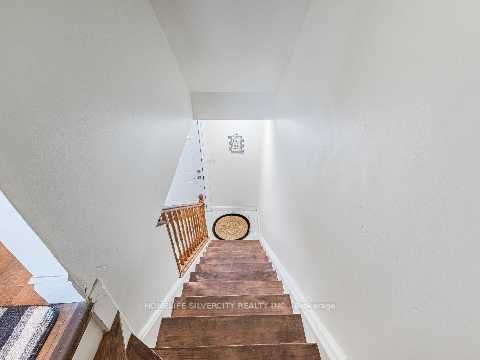 #208 - 475 Bramalea Road Property Photo 7
