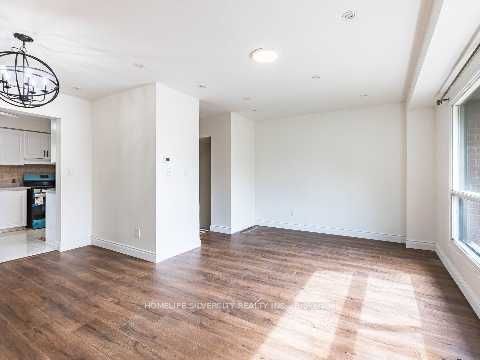 #208 - 475 Bramalea Road Property Photo 10