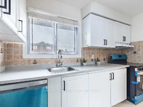 #208 - 475 Bramalea Road Property Photo 20