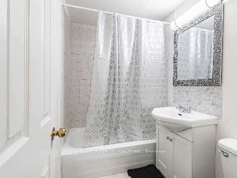 #208 - 475 Bramalea Road Property Photo 32