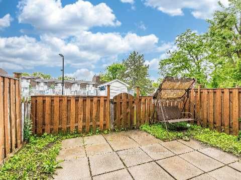 #208 - 475 Bramalea Road Property Photo 42