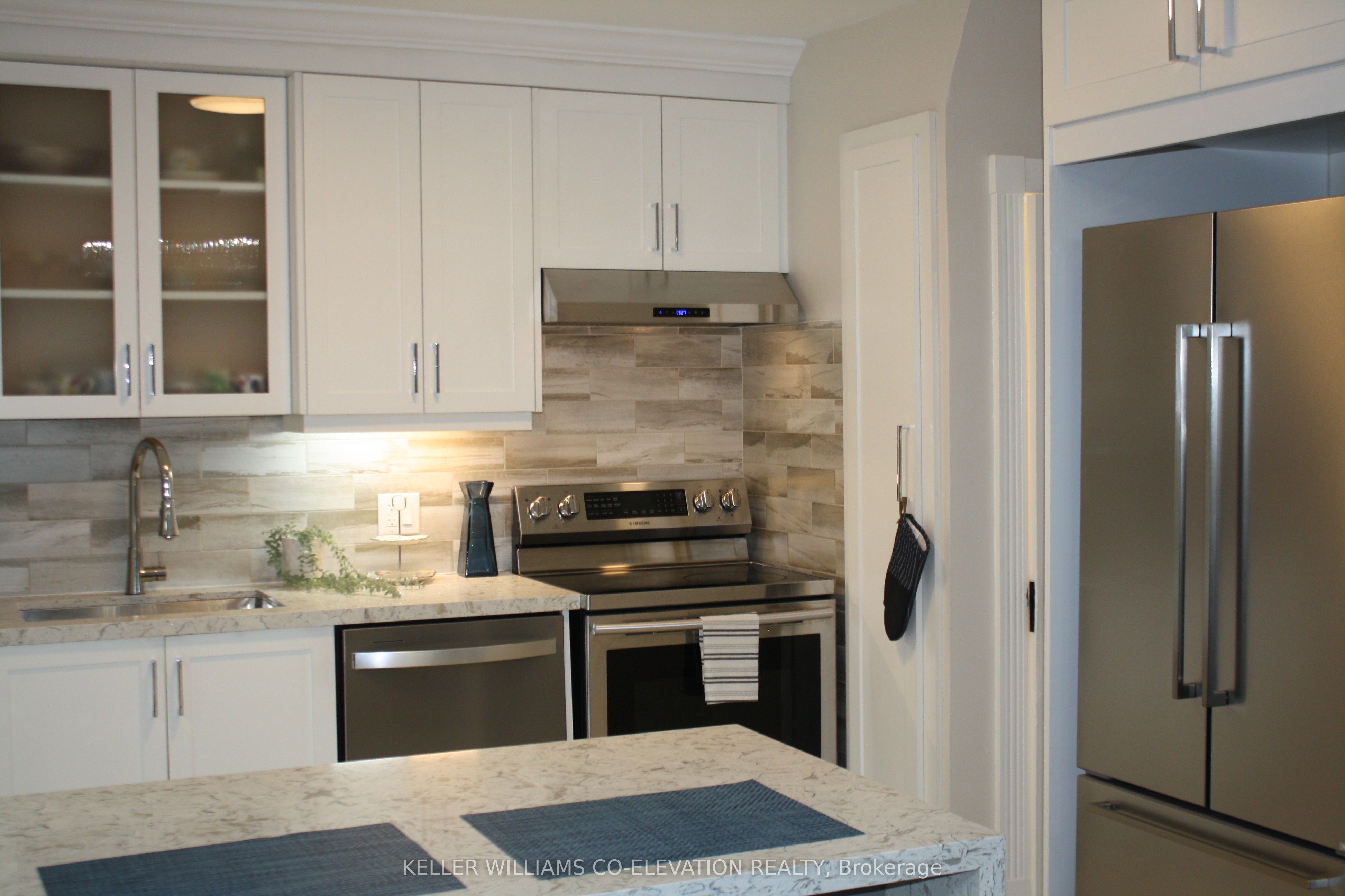 23 Humbervale Boulevard Property Photo 12