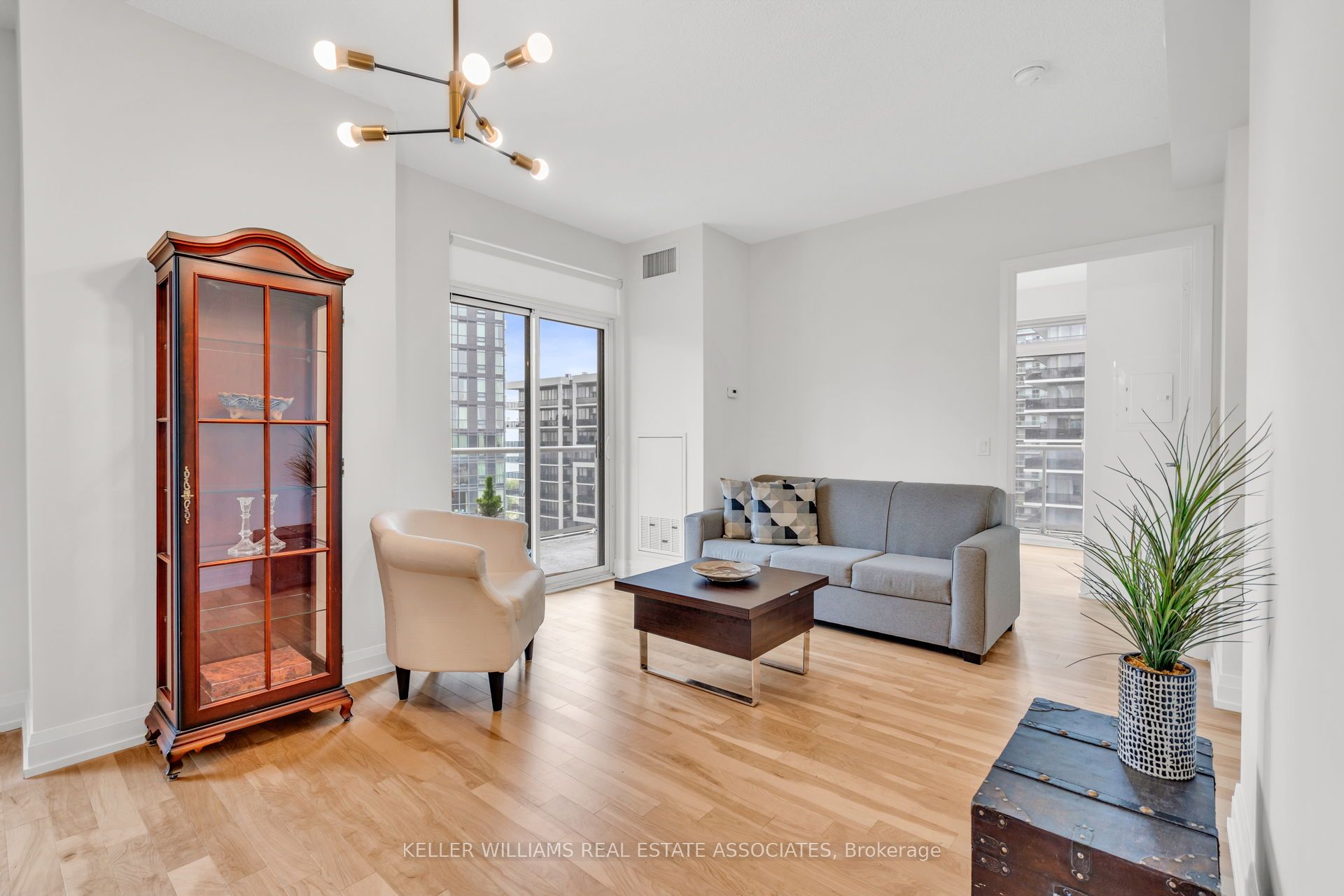 #1504 - 56 Annie Craig Drive Property Photo 13