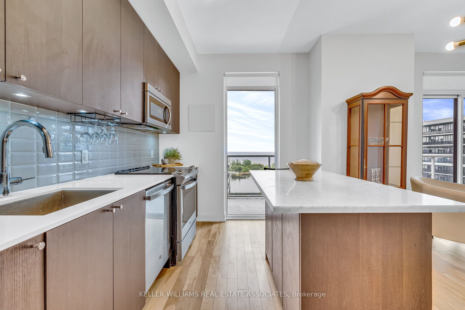 #1504 - 56 Annie Craig Drive Property Photo 21