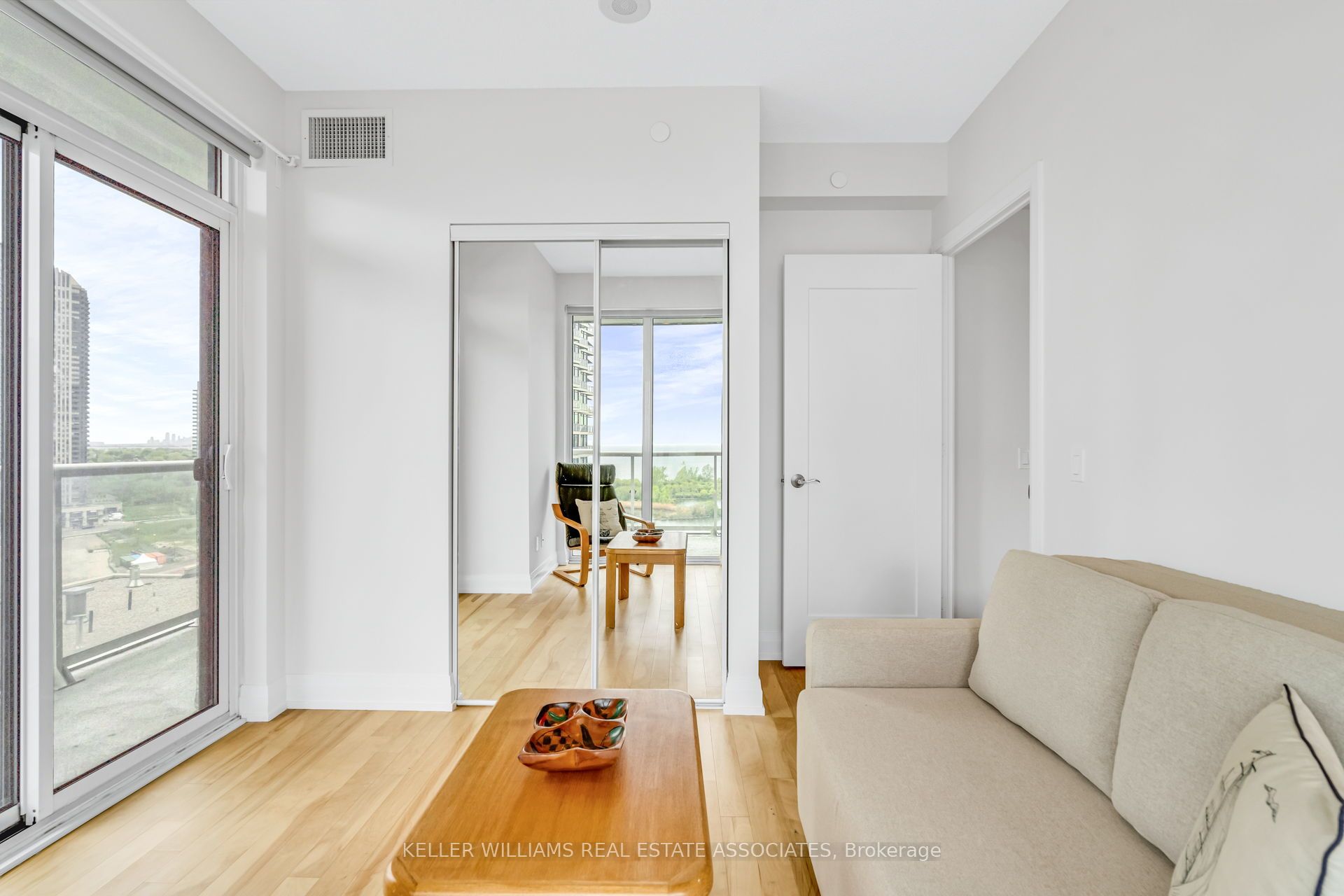 #1504 - 56 Annie Craig Drive Property Photo 36