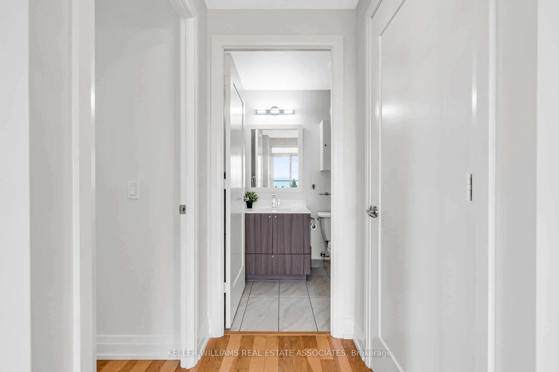 #1504 - 56 Annie Craig Drive Property Photo 38