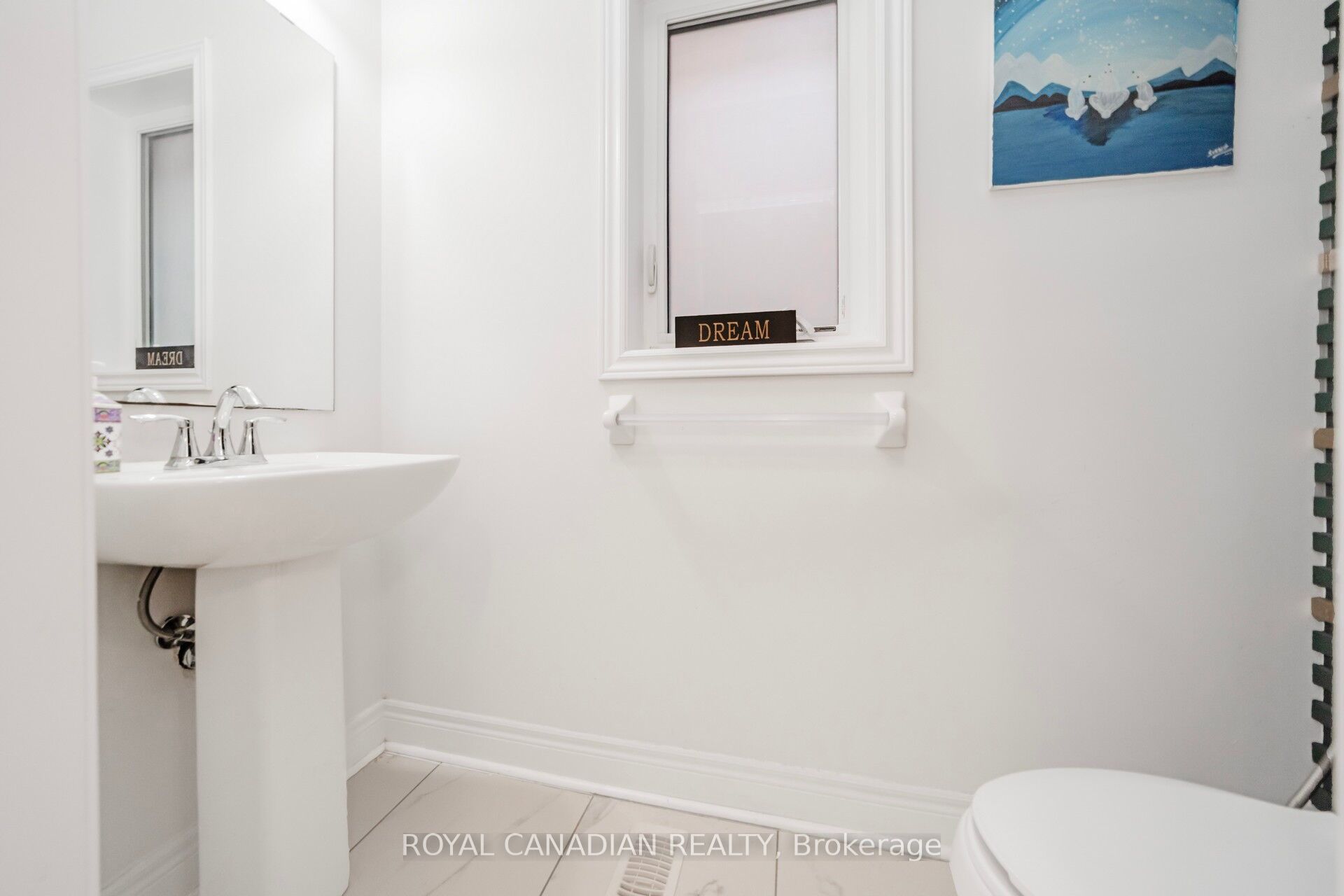 104 Branigan Crescent Property Photo 38