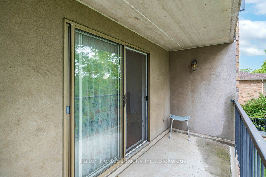 3499 Upper Middle Road 210 Property Photo 21