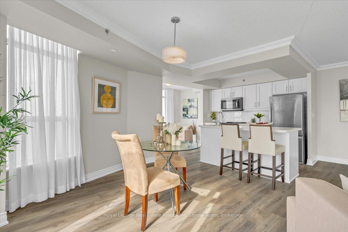 #1706 - 3 Marine Parade Drive Property Photo 10