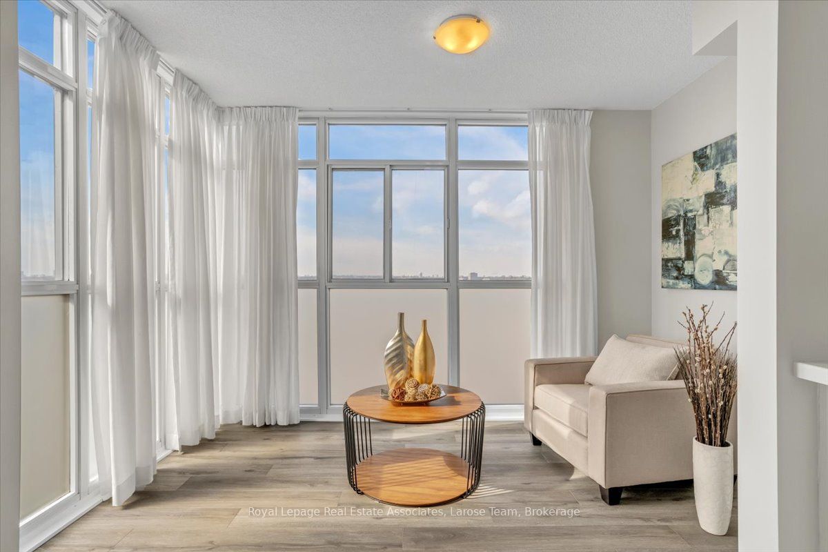 #1706 - 3 Marine Parade Drive Property Photo 16
