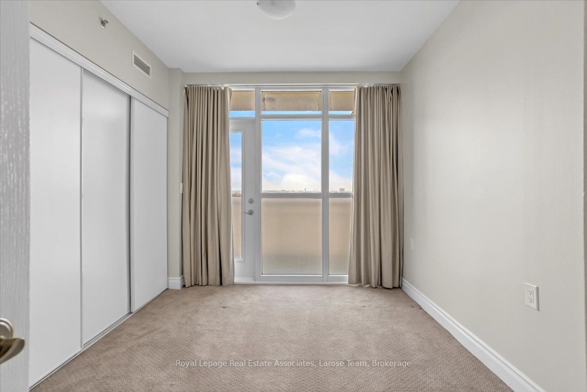 #1706 - 3 Marine Parade Drive Property Photo 18