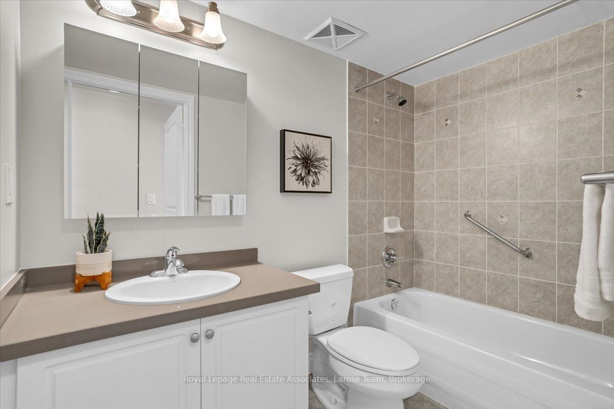 #1706 - 3 Marine Parade Drive Property Photo 20