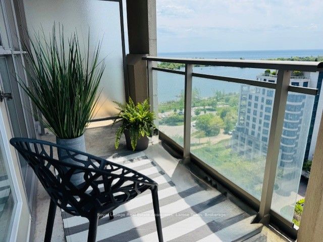 #1706 - 3 Marine Parade Drive Property Photo 31