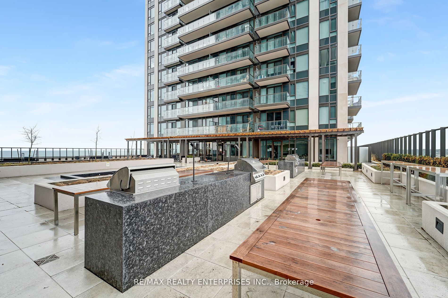 #4205 - 1928 Lakeshore Boulevard Property Photo 7