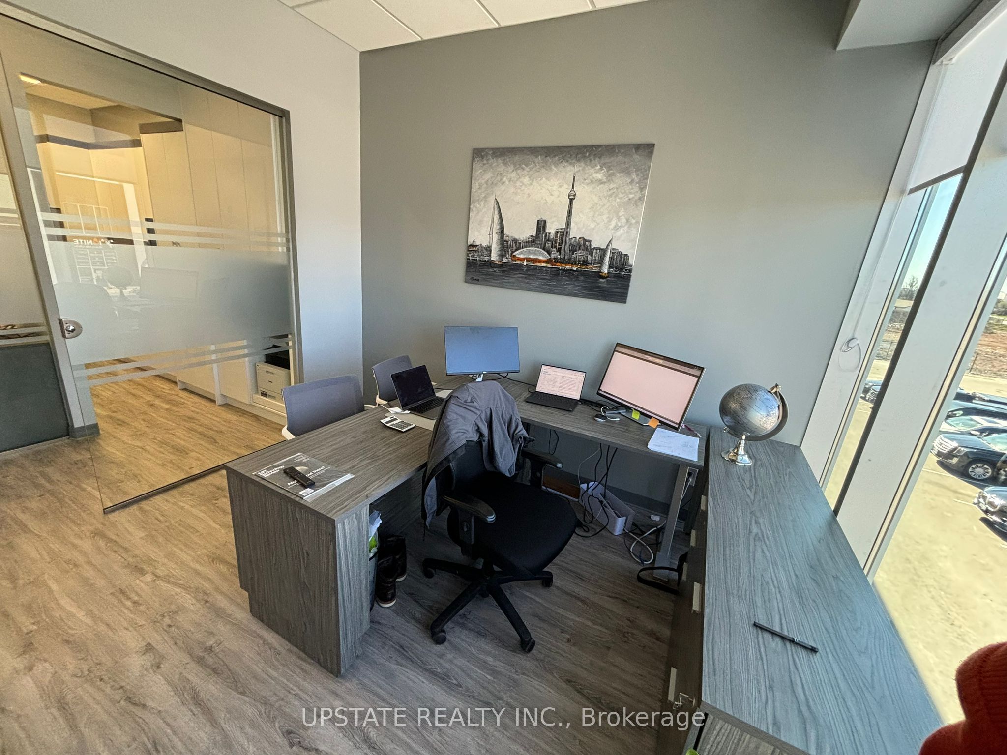 9280 Goreway Dr Property Photo 3