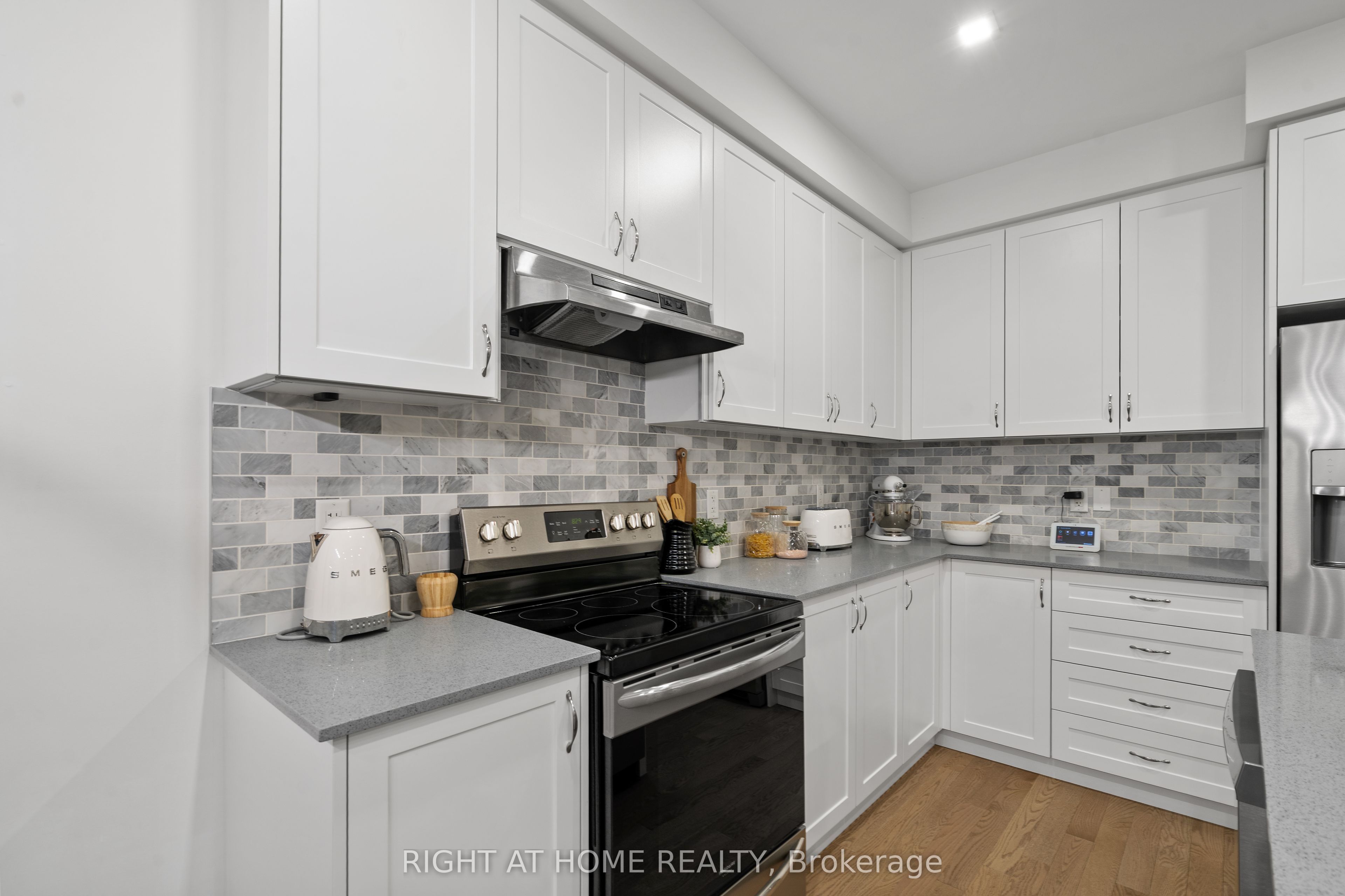 9 Angelfish Road Property Photo 9