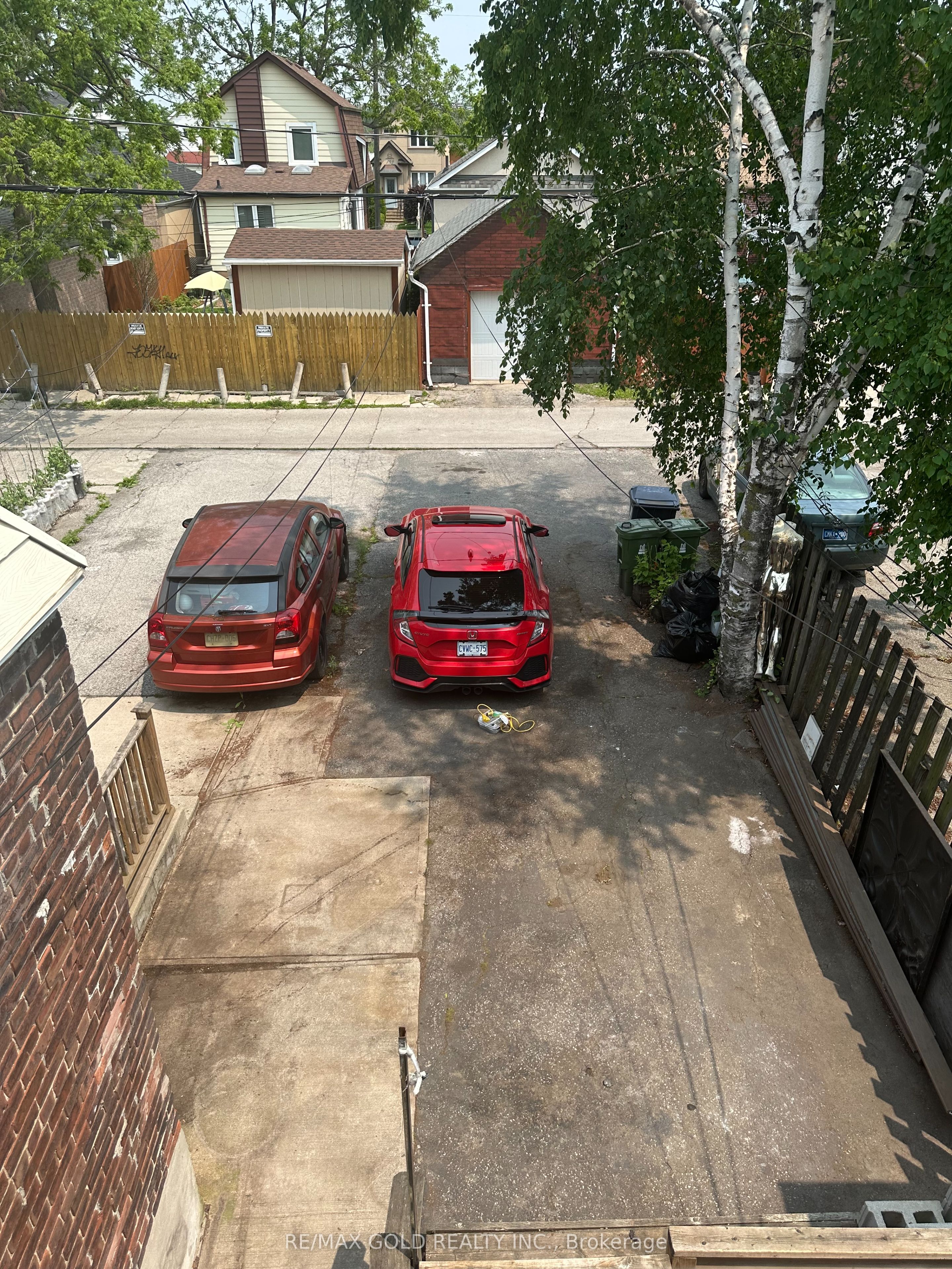 1085 Weston Road Property Photo 4