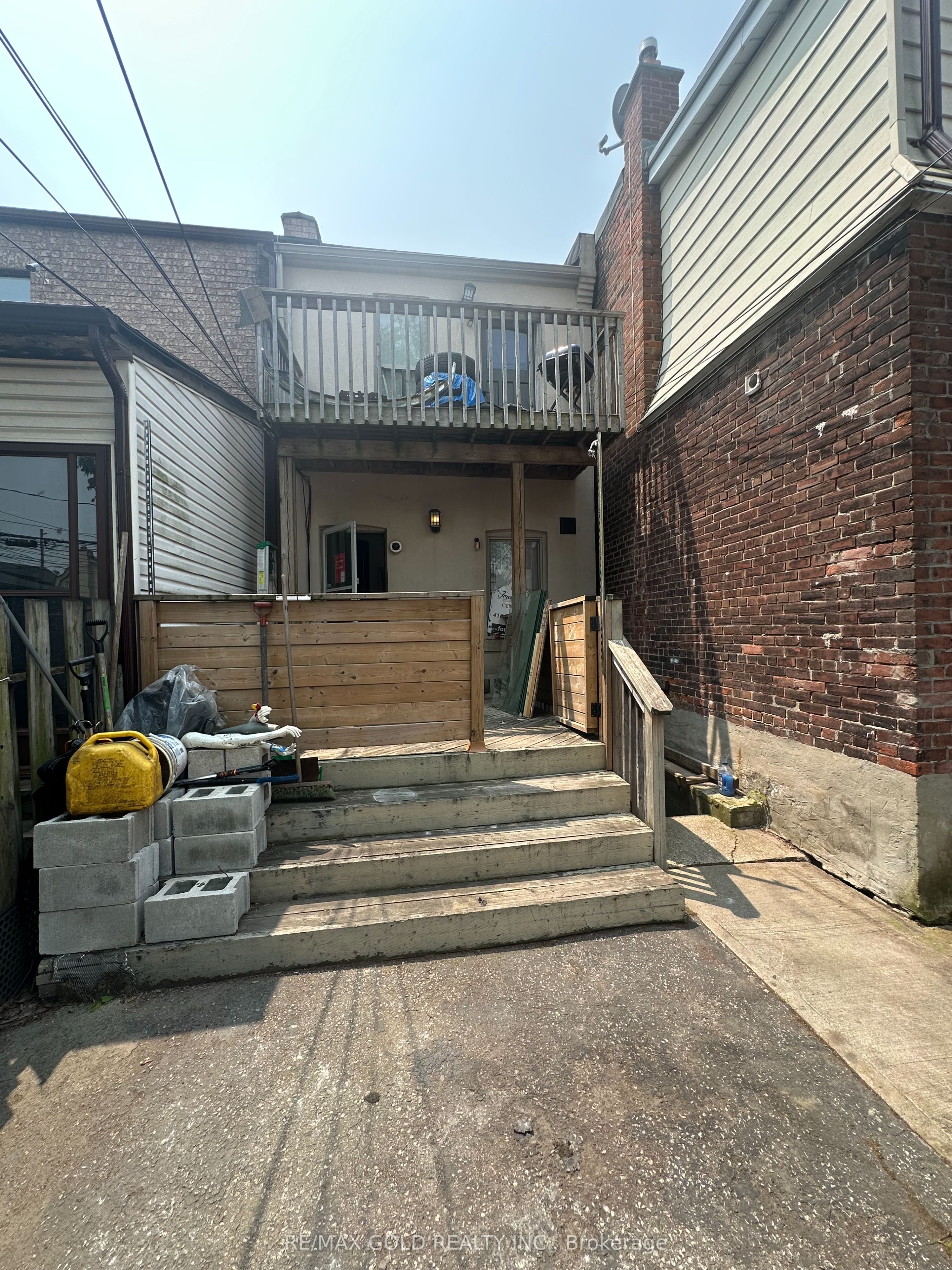 1085 Weston Road Property Photo 18