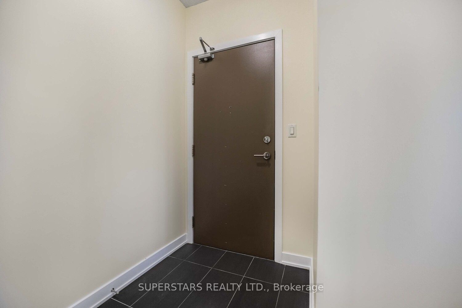 #2102 - 4065 Brickstone Mews Property Photo 4