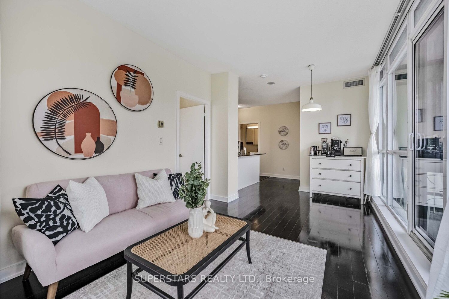 #2102 - 4065 Brickstone Mews Property Photo 10