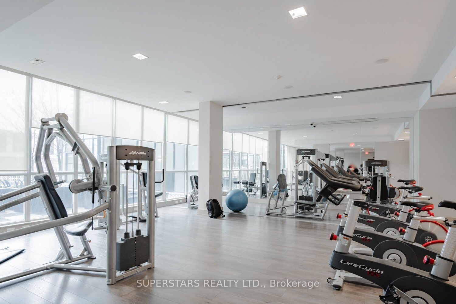 #2102 - 4065 Brickstone Mews Property Photo 32